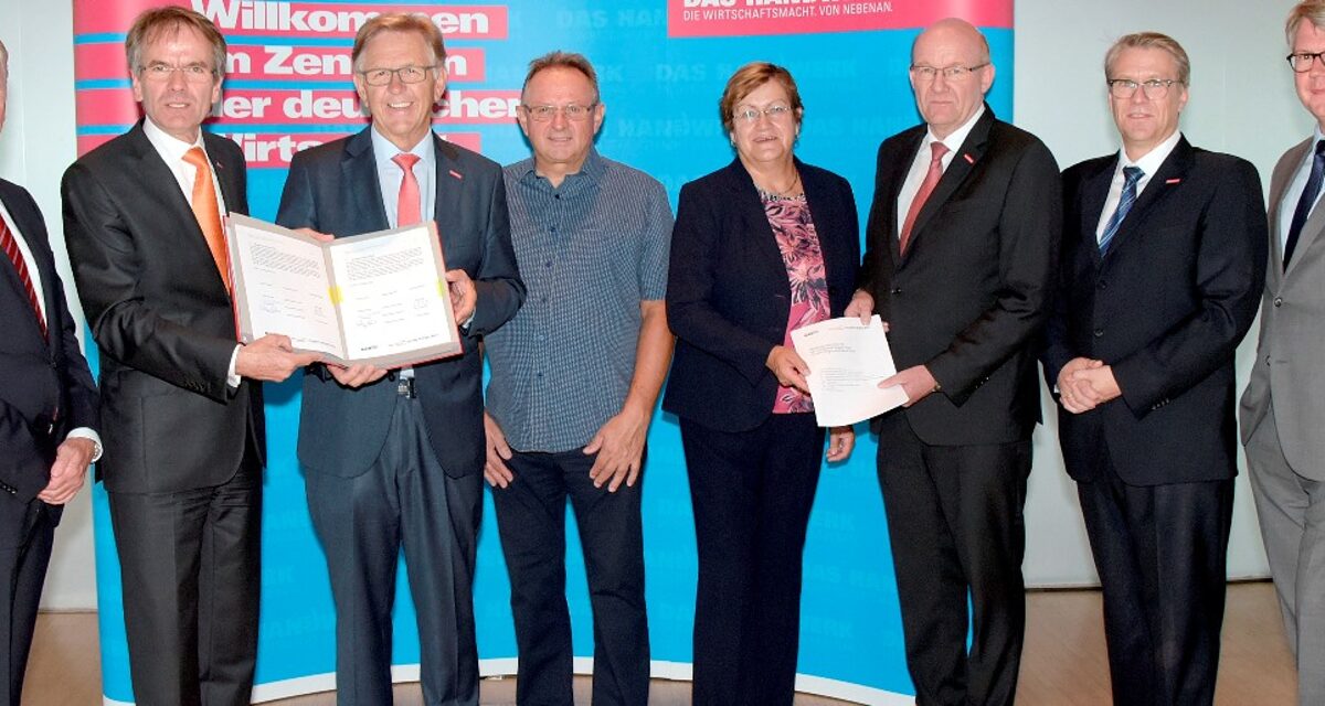 Das Handwerk im Ruhrgebiet unterzeichnete im Rahmen des Ruhrforums Handwerk auf der Zeche Zollverein den Masterplan Klimaschutz